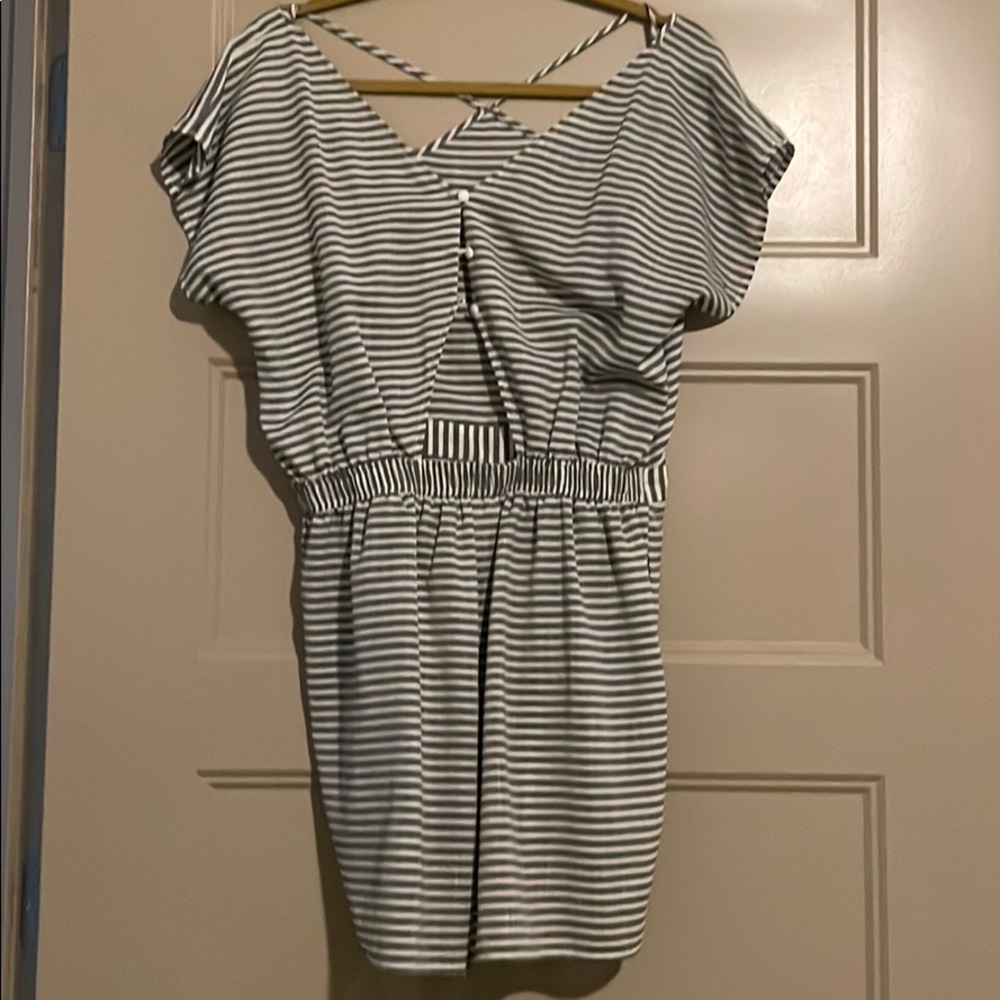 Romper - Picture 2 of 2